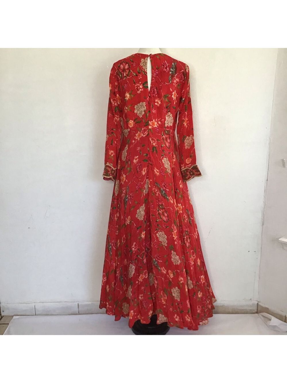 Susan by Sangeeta Women Elegant Flowing Red Floral Maxi Dress M - Picture 2 of 15